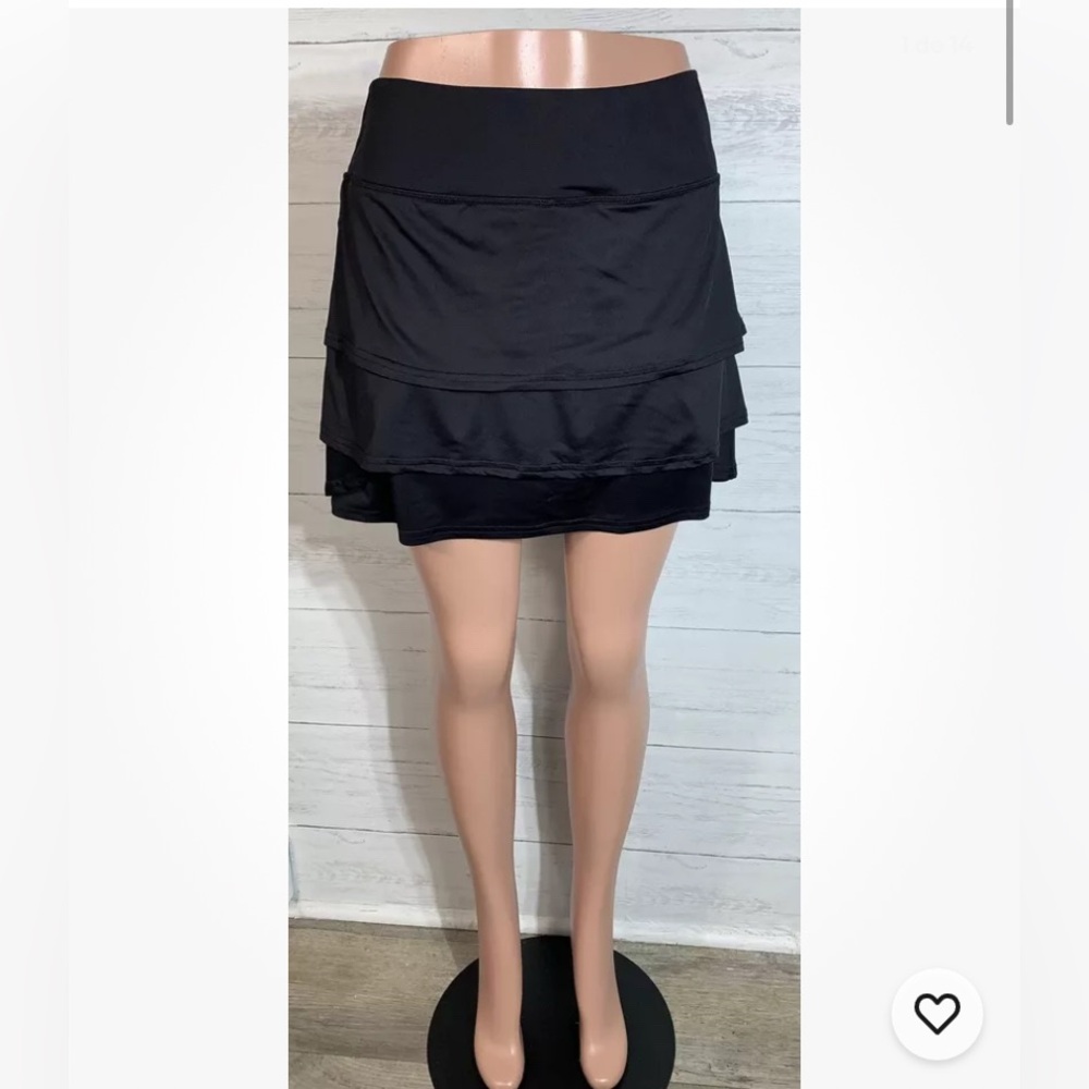 Hot Chocolate 15K black womens athletic skort size M